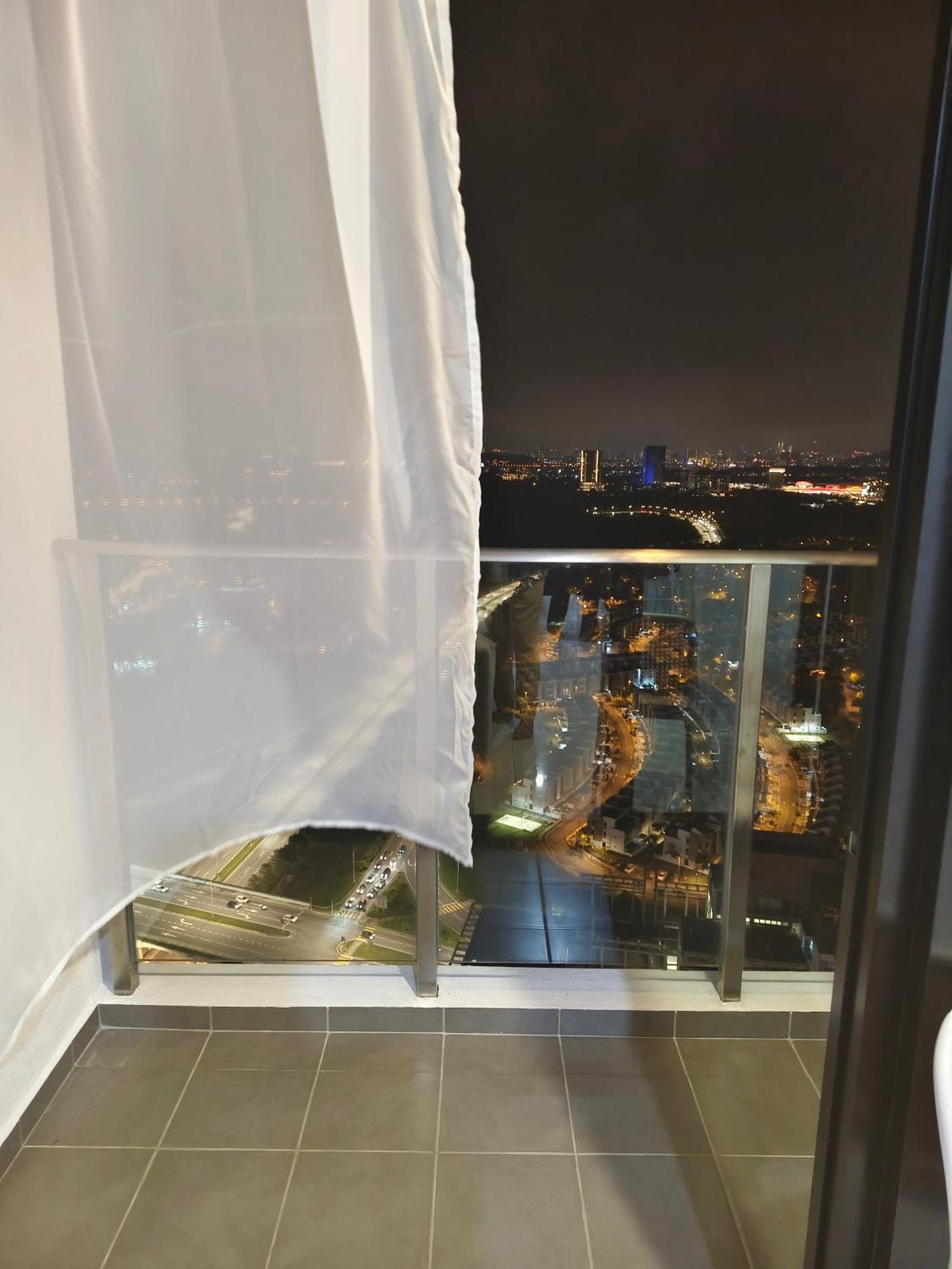 The Moon Homestay At بوتراجايا المظهر الخارجي الصورة